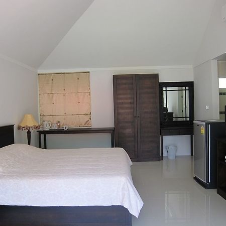 Kalim Hill Hotel Patong Exterior photo